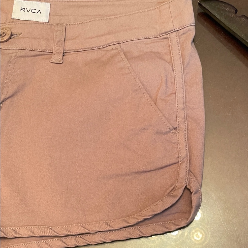 RVCA Women's Beige Cargo Shorts - Picture 4 of 6